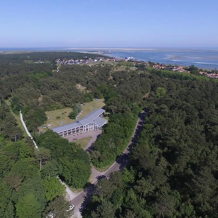 Hotel Donia Huys Vlieland Exteriér fotografie